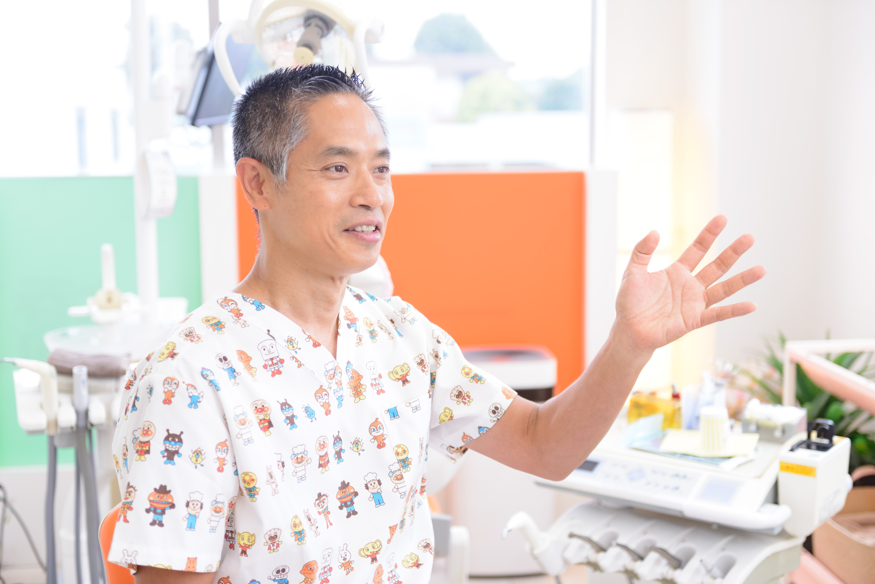 4.患者様から大人気の院長